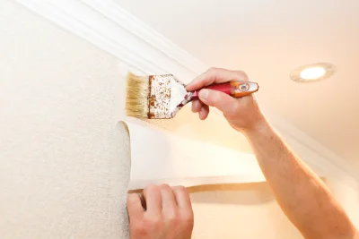 Pose de papier peint à Magneux — revêtements muraux et toiles de verre